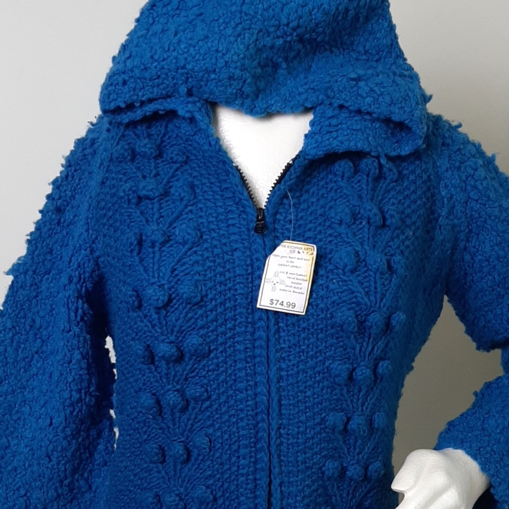 Native Kichwa Arts 100% llama wool sweater